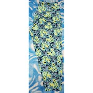 Disney Mosaic Mickey Size Large Cap Leggings Women's‎ Authentic Yoga Exercise